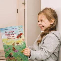 Eine Geschichte mit vielen Sachinformationen – Der kleine Marienkäfer und die Tiere auf der Wiese