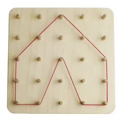 Geometrie-Brett aus Holz (25 Stifte), 20x20 cm