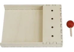 Holzcomputer fertig verleimt, mit Holzstift