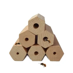 Meine kleine Wildbienenpyramide