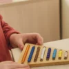TimeTEX Dreieckiges Tablett für Perlentreppe "Montessori Premium"